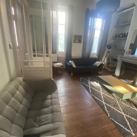 Holiday home Stseurin Croix Blanche Maison Familiale En Pierre Bordeaux
