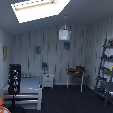Stseurin Croix Blanche Maison Familiale En Pierre Holiday home *