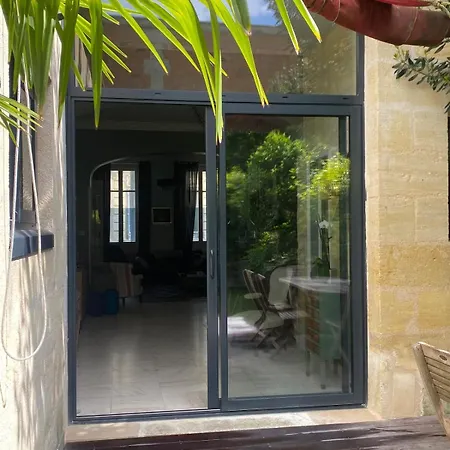 Holiday home Stseurin Croix Blanche Maison Familiale En Pierre *